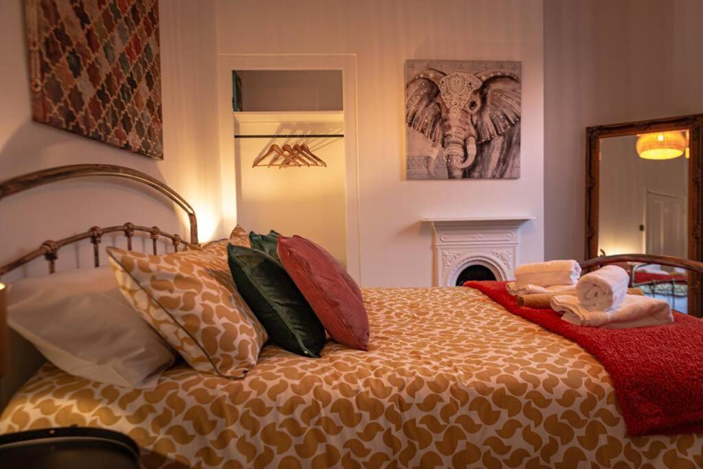 Escape 2 Unwind, Victorian Elegance - Sleeps 6 * York
