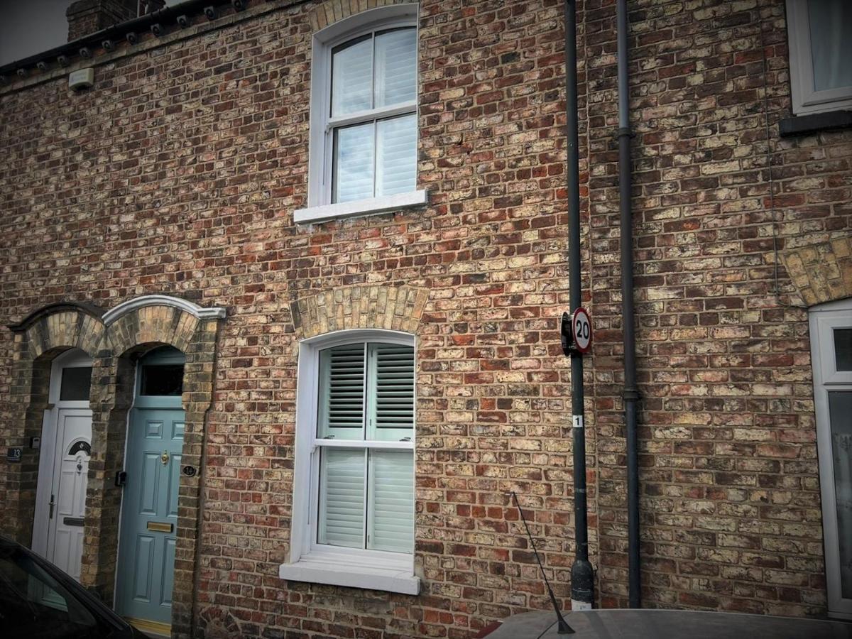 Escape 2 Unwind, Victorian Elegance - Sleeps 6 Holiday home *