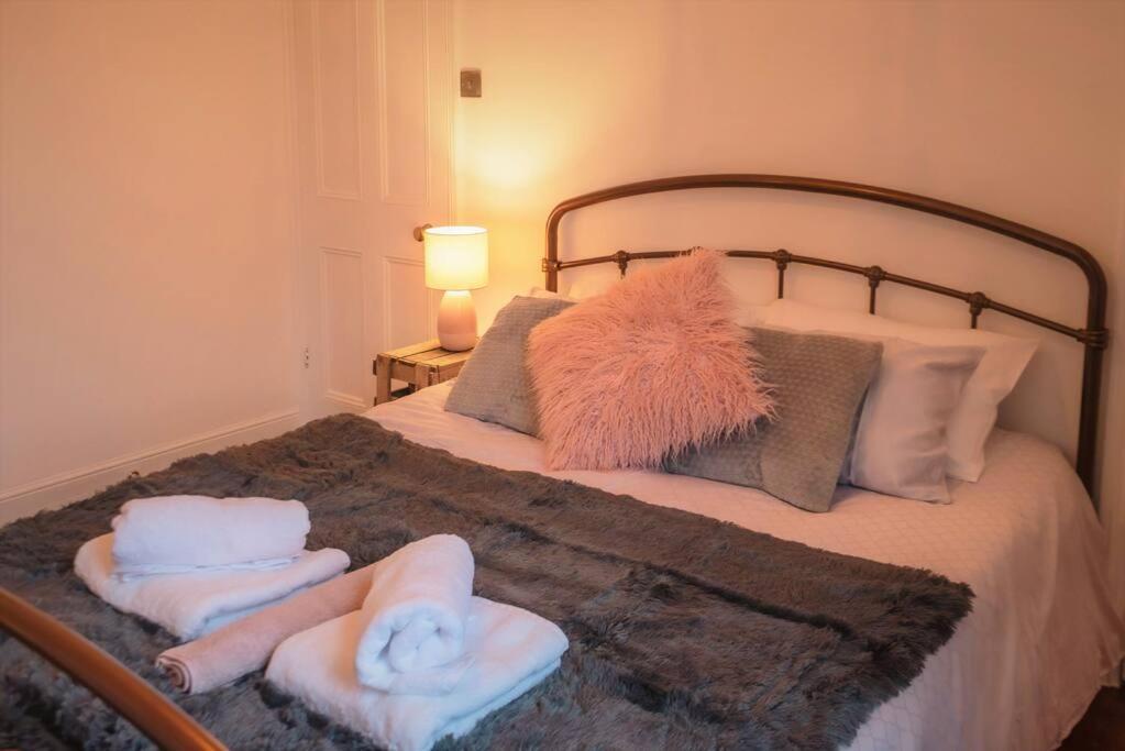 Escape 2 Unwind, Victorian Elegance - Sleeps 6